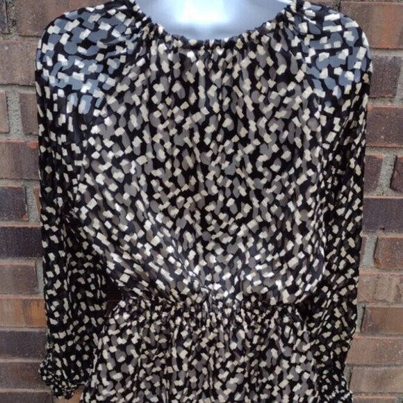 Theory Women's Black Gold Silk Blend Square Burnout Peplum Tie Neck Blouse S NWT - Picture 6 of 8